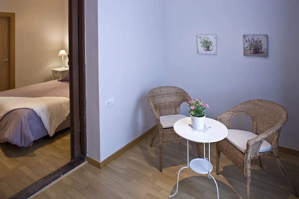Flateli Pelayo Apartment Barcelona
